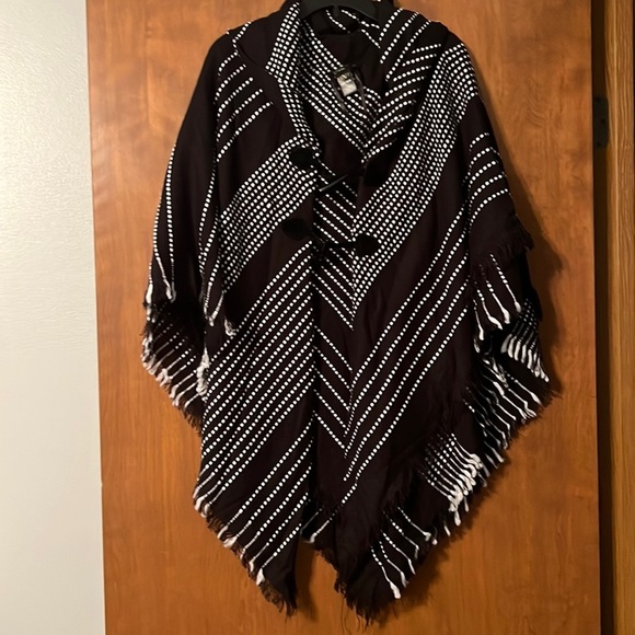 Mixit Jackets & Blazers - Mix it Black and white plaid poncho one size